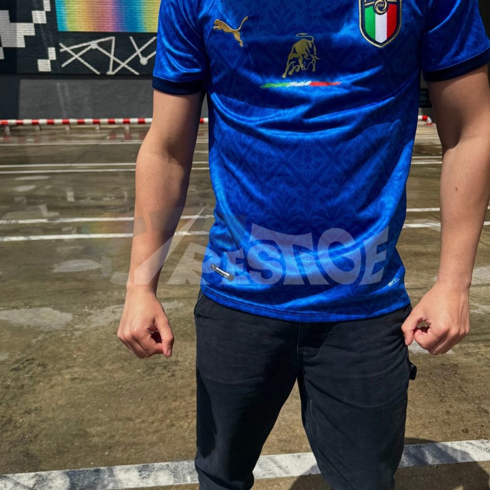 Camiseta Italia x Countach