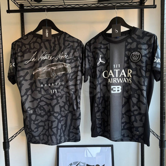 Camiseta París x La Voiture Noire